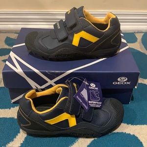 Geox Boys Sneakers Waterproof NWT
